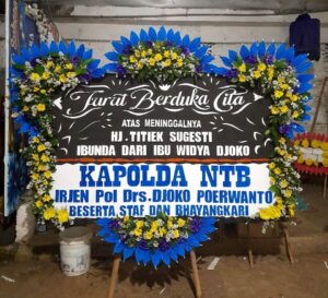 toko bunga kudus